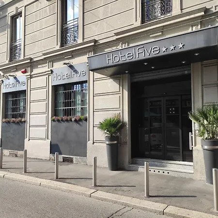 Five Otel 3*