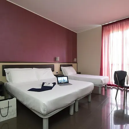 Five 3* Milano