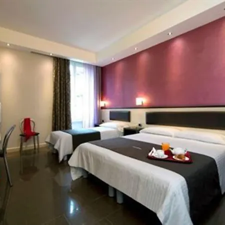 Otel Five