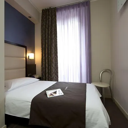 Otel Five 3*