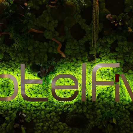 ホテル ファイブ