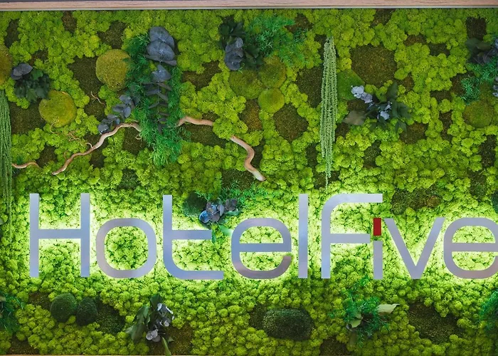 ホテル ファイブ