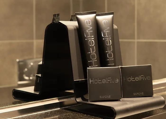 ファイブ ホテル ミラノ