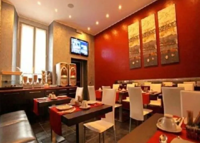 ファイブ ホテル 3*