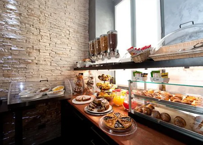 ファイブ 3* ミラノ