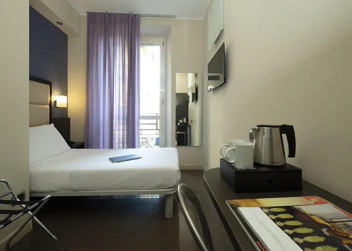 ホテル ファイブ