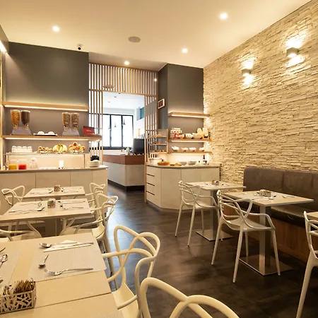 Hotel Five 3*