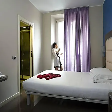 Hotel Five 3*