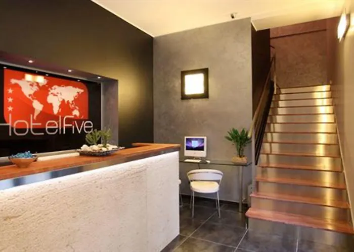 ホテル ファイブ ミラノ