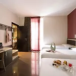 فندق فايف 3*