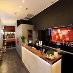 Five Hotel