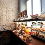 Five 3* Milano
